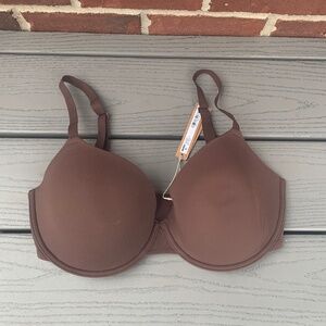 SKIMS Fits Everybody T-Shirt Bra